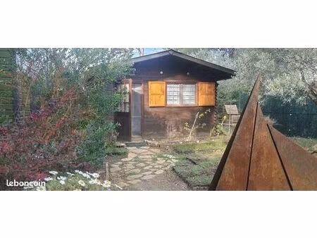 studio 1 pièce 16 m²