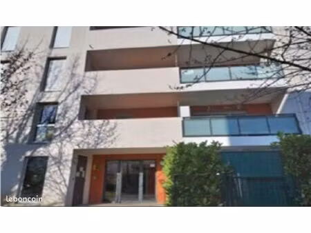 location t2 meuble + garage fermé
