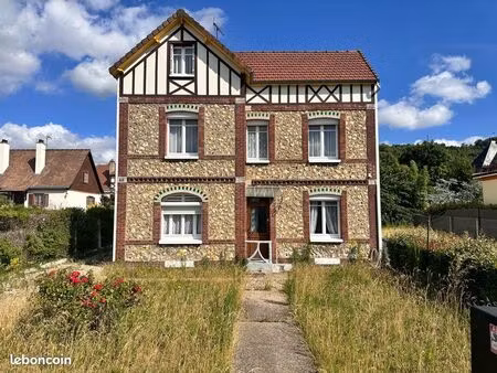 maison en location 4 pièces