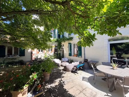 magnifique maison avec jardin