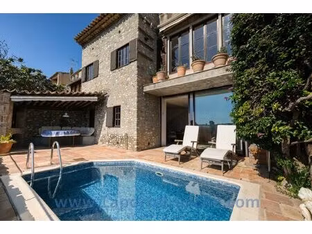 haut de cagnes - villa 4 chambres avec piscine  terrasses vue mer