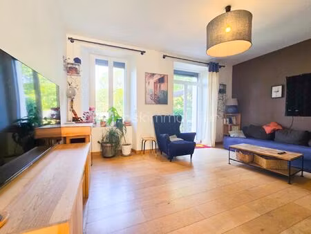 maison de village de 123 m² à herbeys