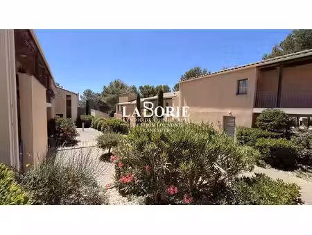 double appartement au coeur du golf de saumane
