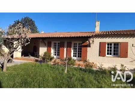 maison à orange (84100)