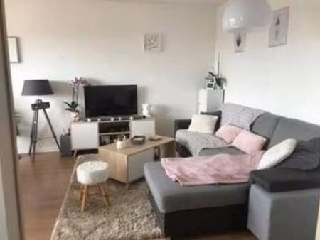 location appartement 2 pièces à angers centre (49000) : à louer 2 pièces / 53m² angers cen