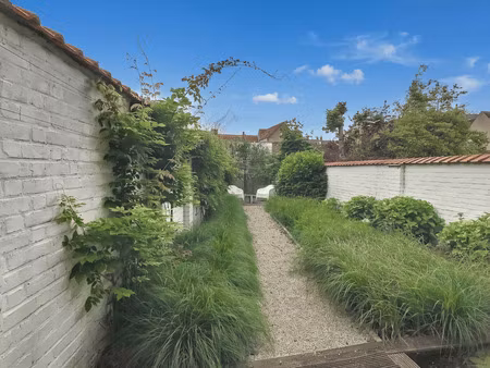 huis te huur in brugge met 2 slaapkamers