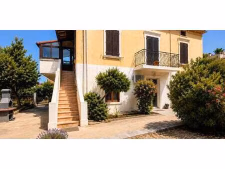 maison l’ile-rousse (2b)