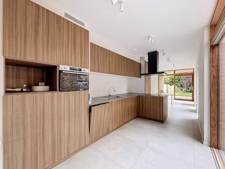 huis te huur in sint-andries met 3 slaapkamers