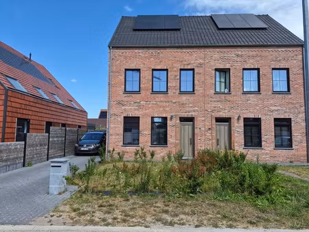 huis te huur in hoogstraten met 3 slaapkamers
