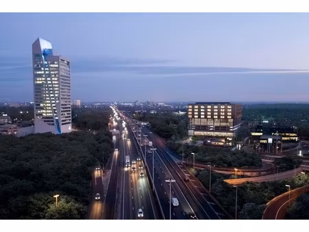 commercieel te huur in sint-denijs-westrem