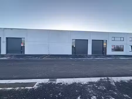 commercieel te huur in vichte