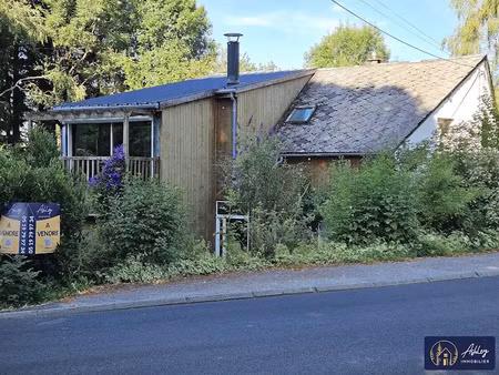 vente maison 8 pièces 115 m² à peyrelevade (19290)  89 000 €