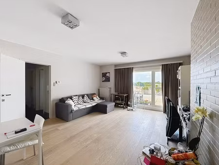appartement te huur in sint-andries met 2 slaapkamers