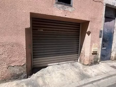 parking à louer - nîmes (30) - 150€