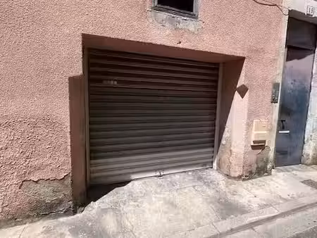 parking à louer - nîmes (30) - 150€