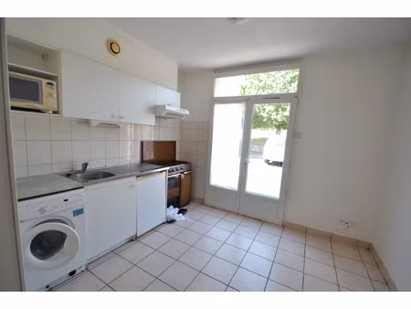 location appartement 1 pièce 24m² gannat 03800
