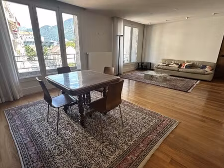 location appartement 3 pièces 80m² annecy 74000