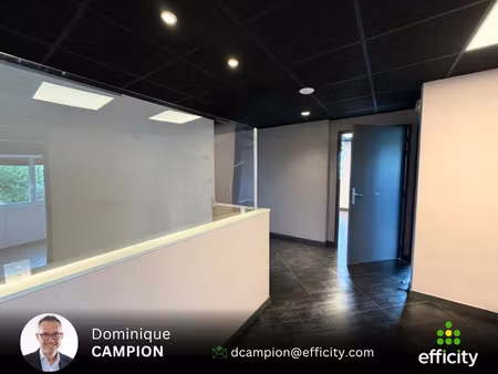 bureau 10 pièces - 178 m²