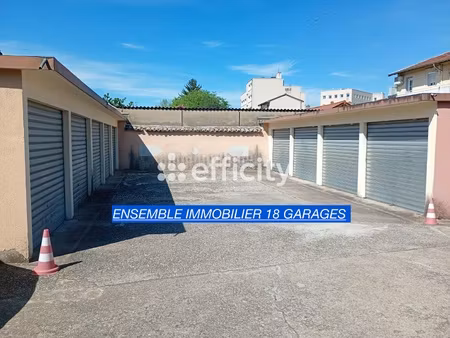 parking - 243 m²