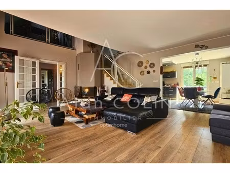 maison individuelle 4 façades – 182 m² – 4 chambres – terrain de 8 ares à yutz