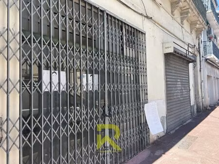 béziers centre ville local commercial de 160m2 sur une avenue passante