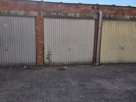 garage te koop in deurne