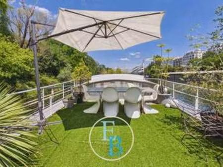 vente maison à puteaux (92800) : à vendre / 211m² puteaux