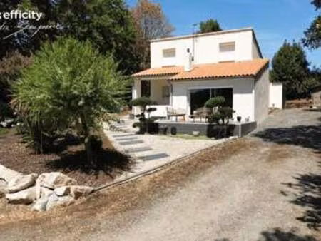 vente maison à vouillé (79230) : à vendre / 95m² vouillé
