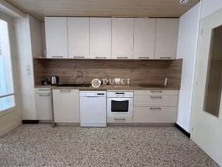 location maison à apremont (85220) : à louer / 87m² apremont