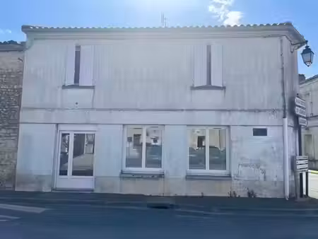 vente maison 6 pièces 208 m² réparsac (16200)