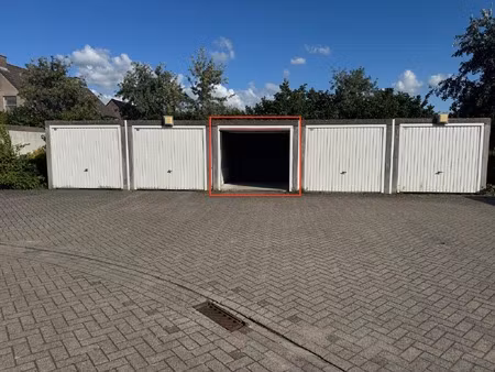 garage te koop in boom