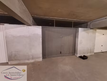 location parking hyeres 83400