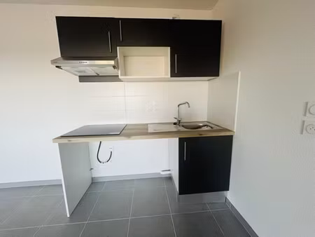 location appartement 3 pièces 68m² carpentras 84200
