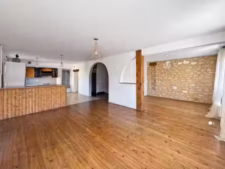vente maison 5 pièces 155 m² à perigueux (24000)  214 000 €