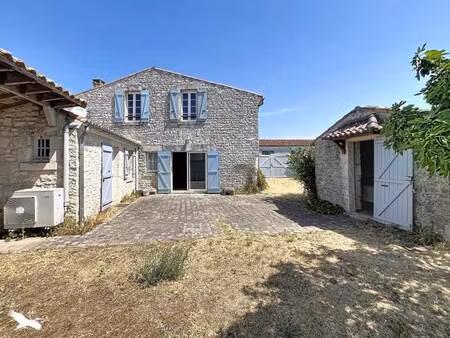 vente maison 5 pièces 102 m² sainte-marie-de-ré (17740)