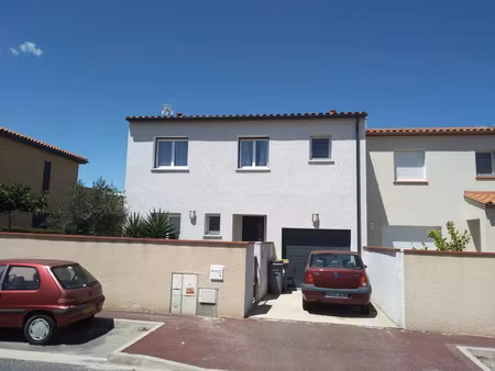 location villa 5 pièces 128 m2 à saleilles