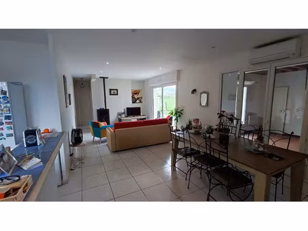 vente maison 6 pièces 120 m² à précilhon (64400)  250 000 €