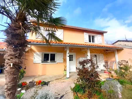 vente maison 5 pièces 102 m² à lesperon (40260)  254 000 €