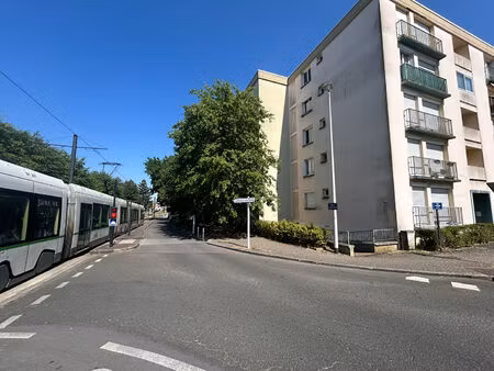 vente appartement 4 pièces  74.00m²  rezé