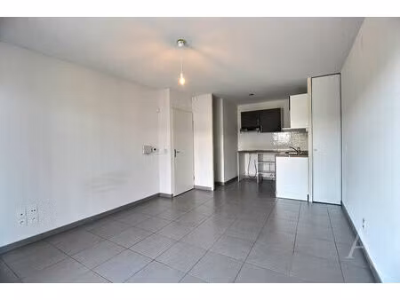 vente appartement 2 pièces  43.00m²  villenave