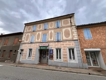 vente maison 7 pièces  136.00m²  axat