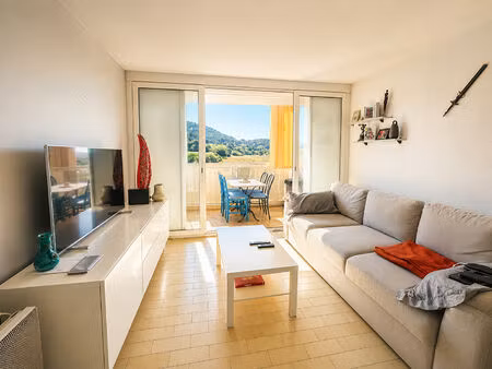 vente appartement 2 pièces  28.79m²  carqueiranne