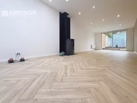 vente maison 4 pièces 90 m² à lomme (59160)  268 000 €