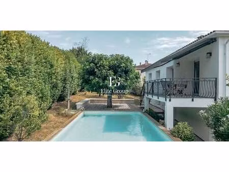 maison avec piscine soyaux (16)