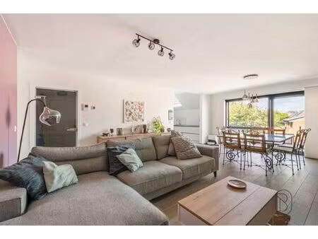 appartement te koop in moeskroen met 2 slaapkamers