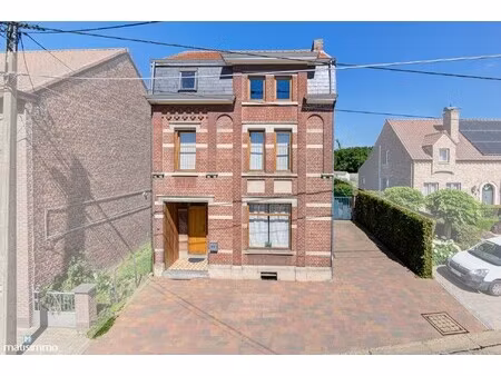huis te koop in bilzen-hoeselt met 4 slaapkamers
