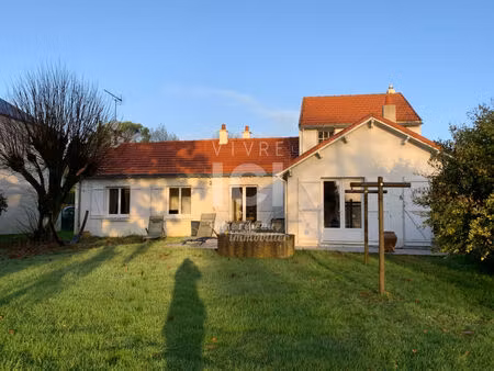 maison suce sur erdre 6 pièce(s) 122.87m2