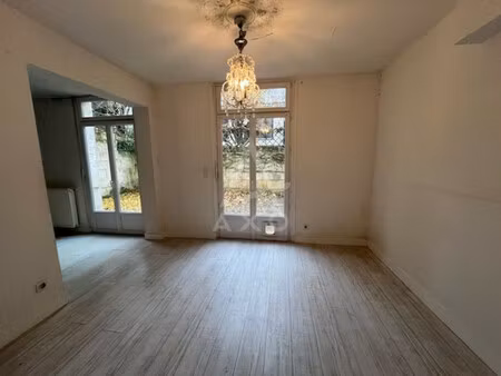 vente maison de ville angouleme hotel de ville  140m² 6 pièces 202 000€
