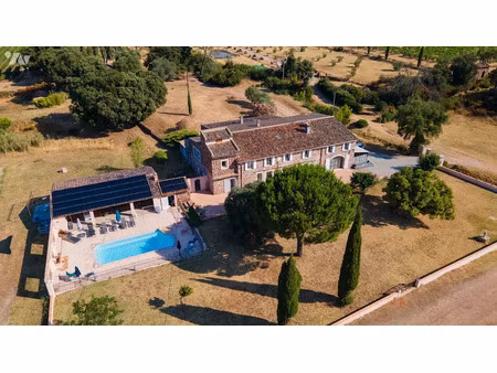 vente propriété 420 m² à gonfaron (83590)  1 450 000 €
