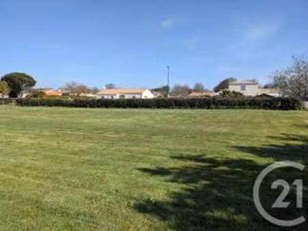 vente terrain à talmont-saint-hilaire (85440) : à vendre / 800m² talmont-saint-hilaire
